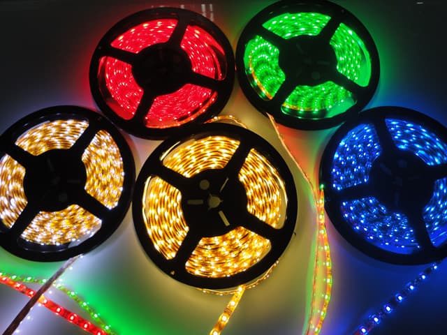 5050 SMD LED Strips_Colorful and good quality with CE_ROHS